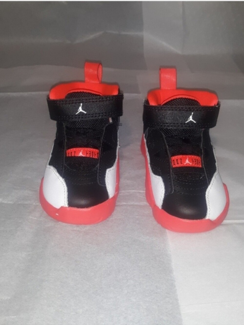 Jordan Sneakers Brand NEW Kids 4C.
